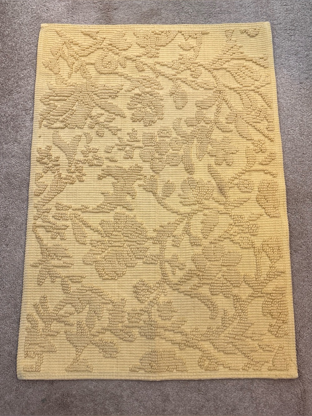 Threshold Woven Floral Textured Bright Yellow/Gold 21x30" Perfect Condition